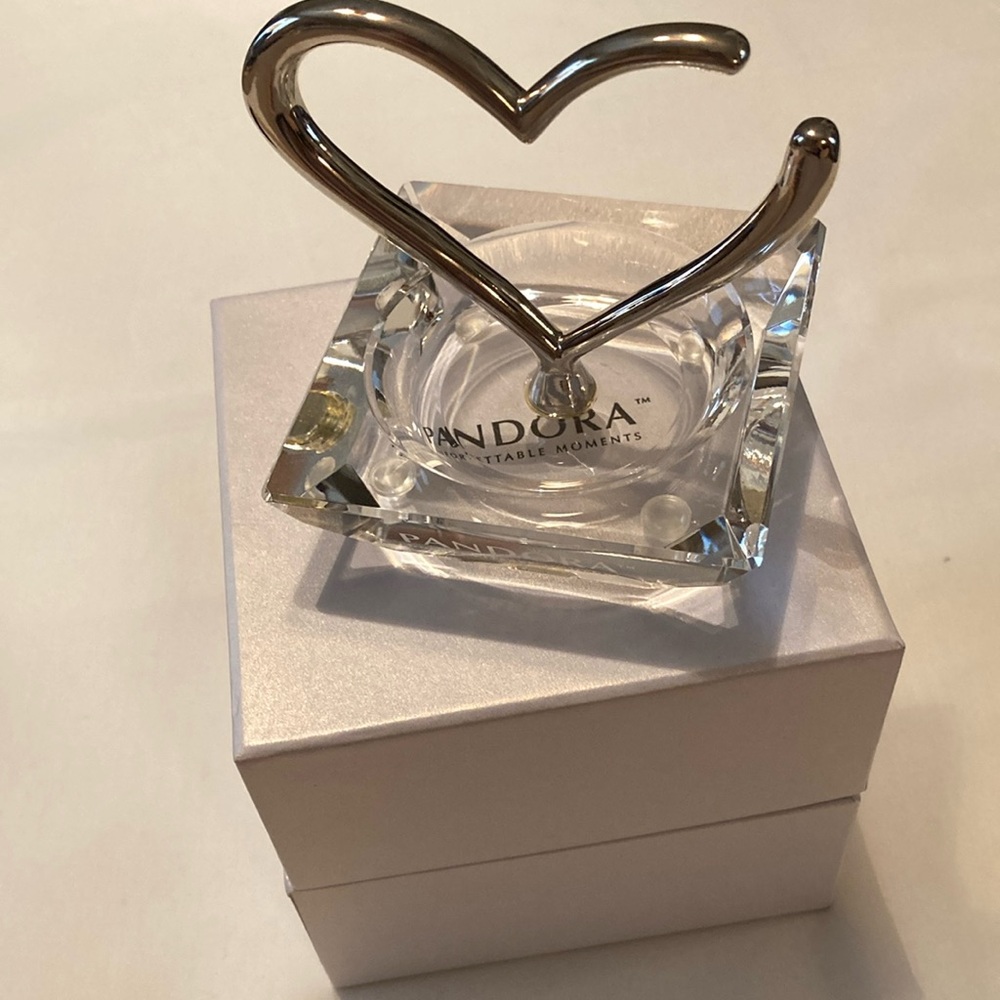Pandora Jewelry Holder, NIB